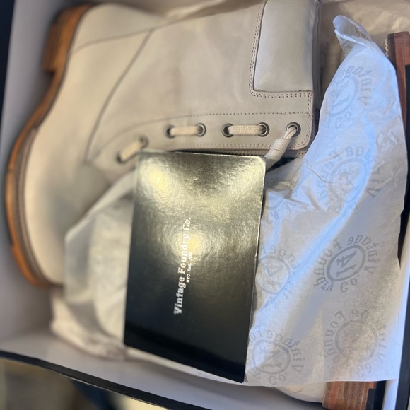 Vintage Foundry - Picture 7 of 7